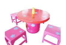 ชุดโต๊ะเก้าอี้สีชมพู 0